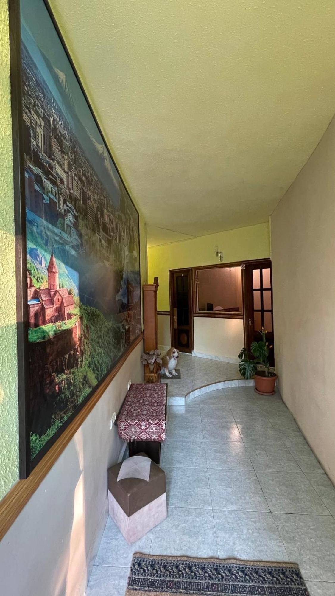 Citrus Guest House Yerevan Bagian luar foto