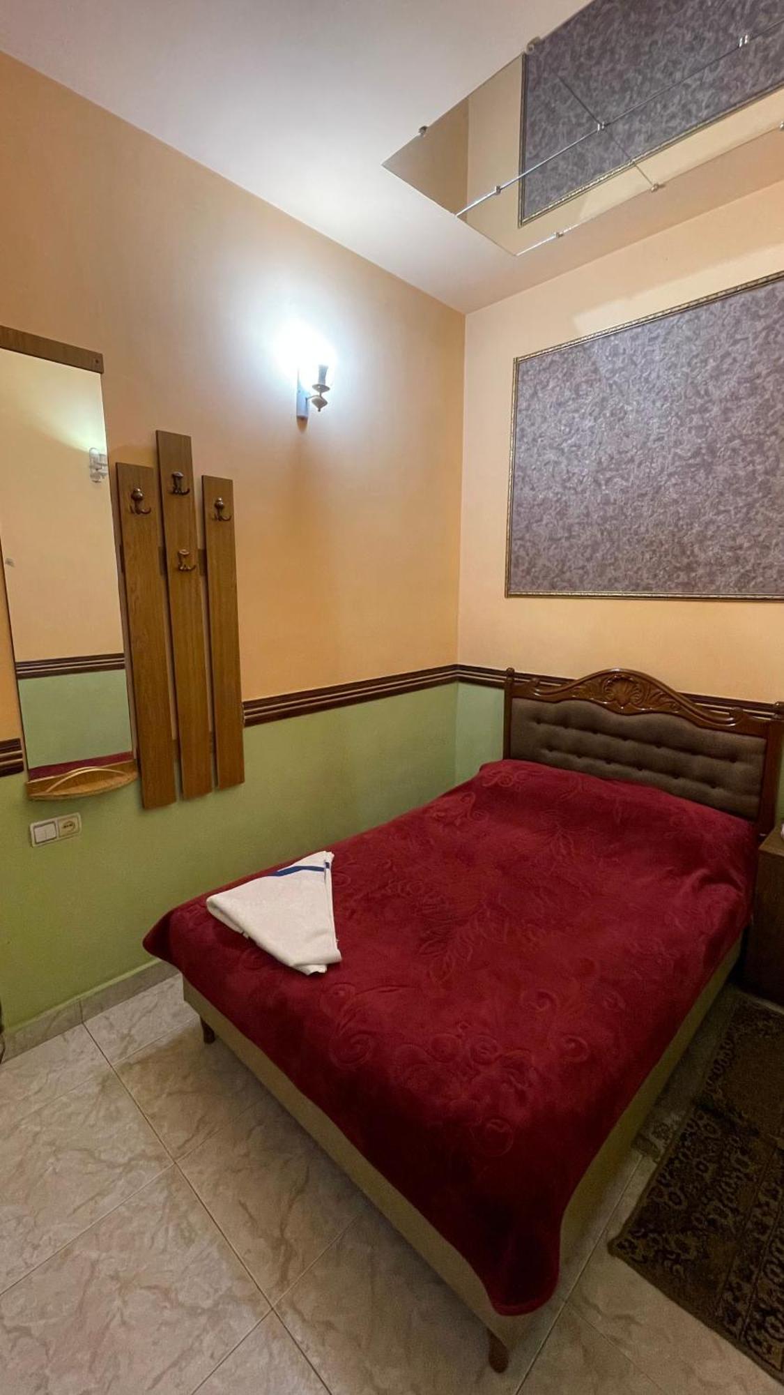 Citrus Guest House Yerevan Bagian luar foto